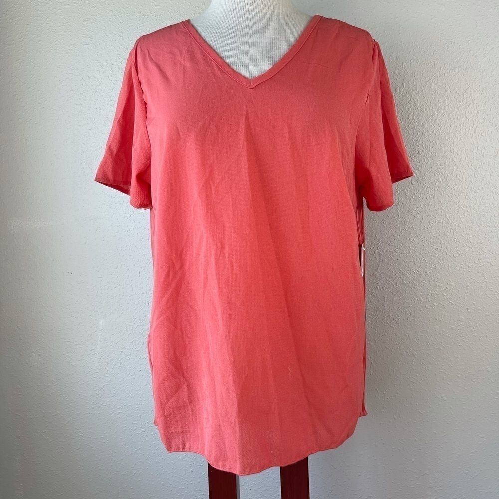 NWT Daisy Fuentes Women’s Blouse Size L